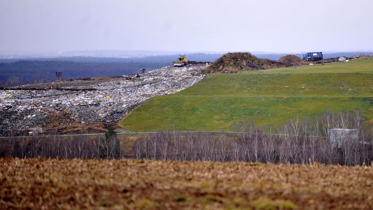 Transakce roku? Odpadový obr odchází z Česka, může si odnést desítky miliard